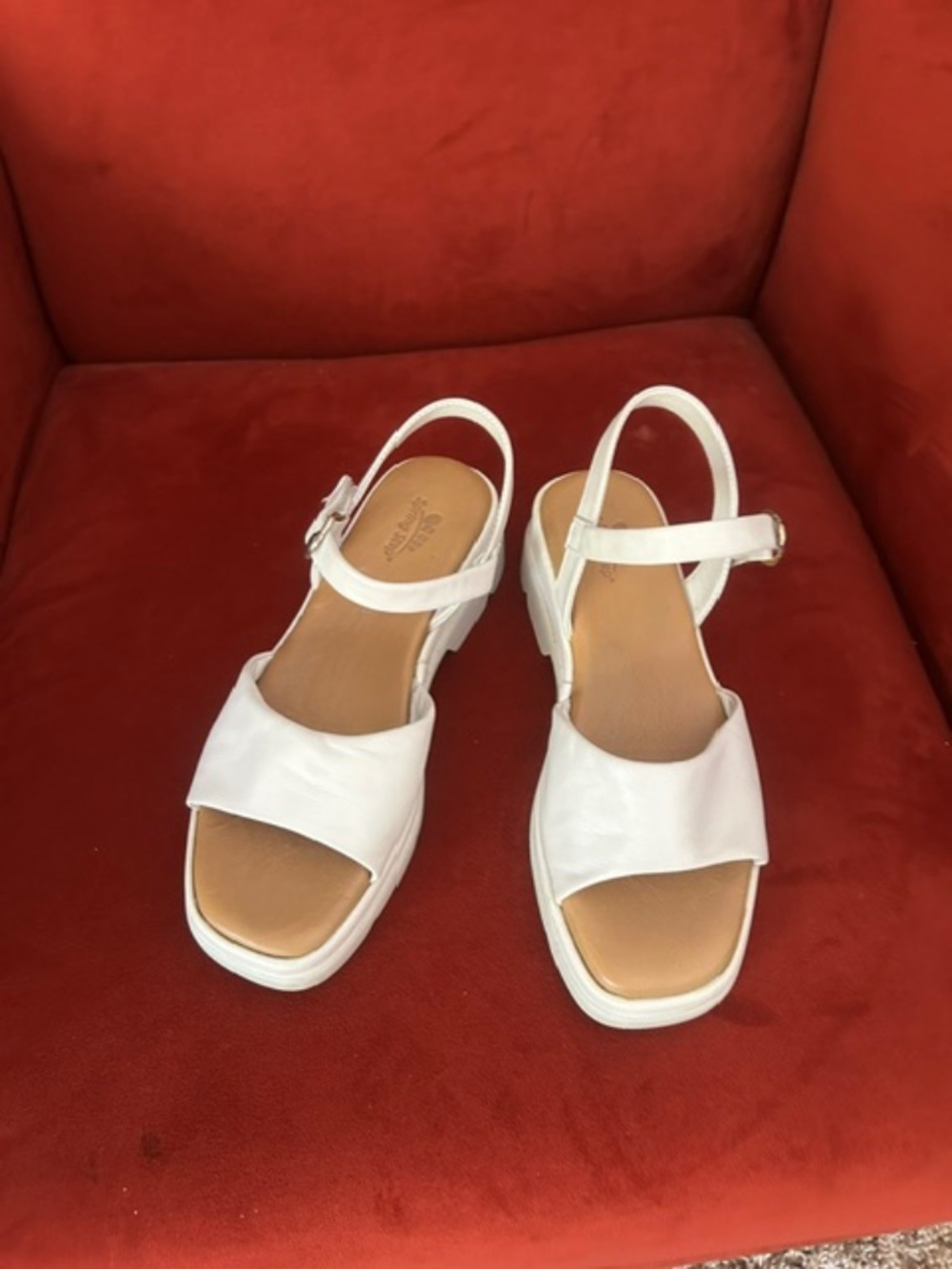 Spring step shoes